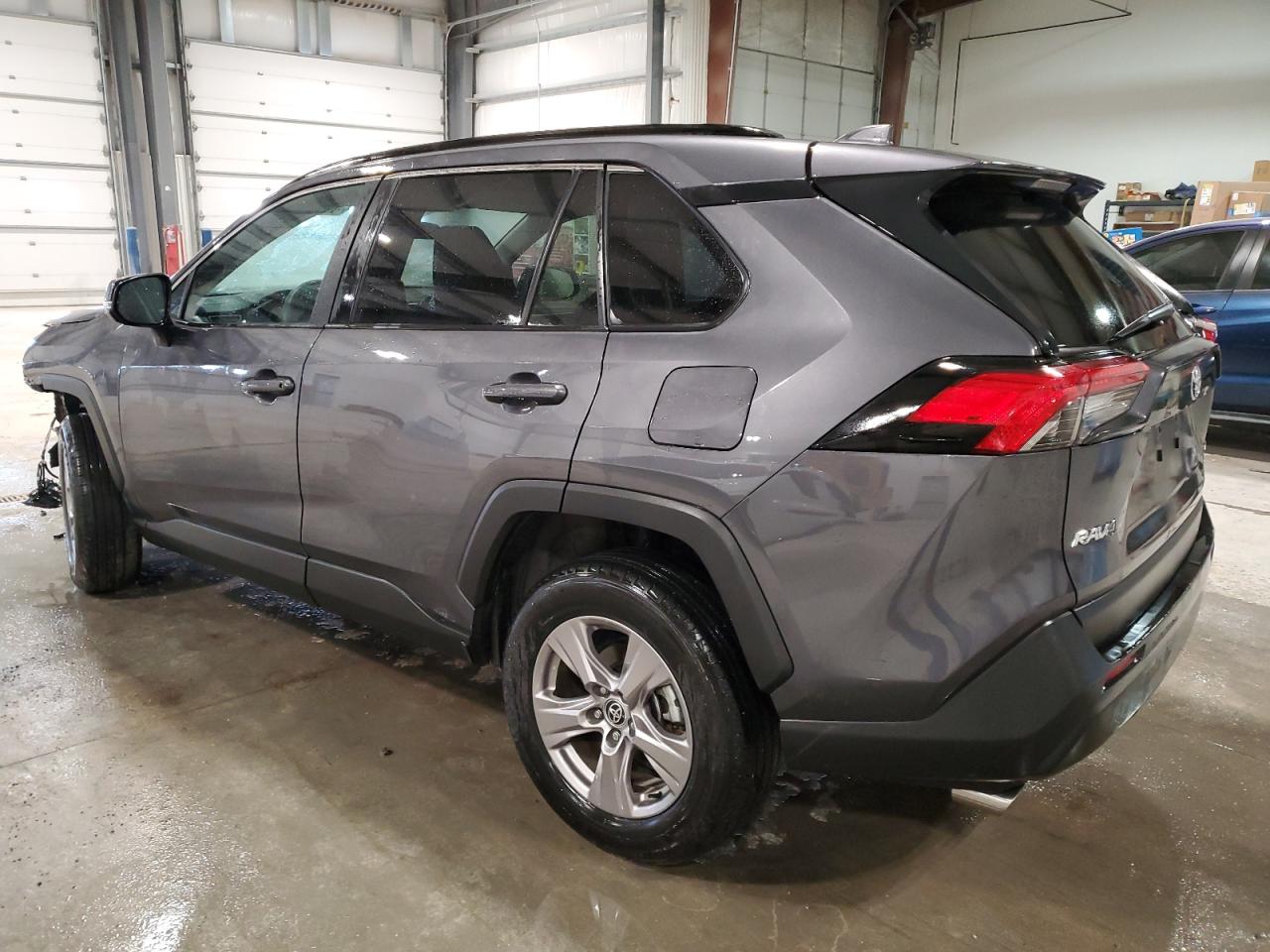 Obraz 2 z 2022 TOYOTA RAV4 XLE 2022 z VIN 2T3P1RFVXNW291791