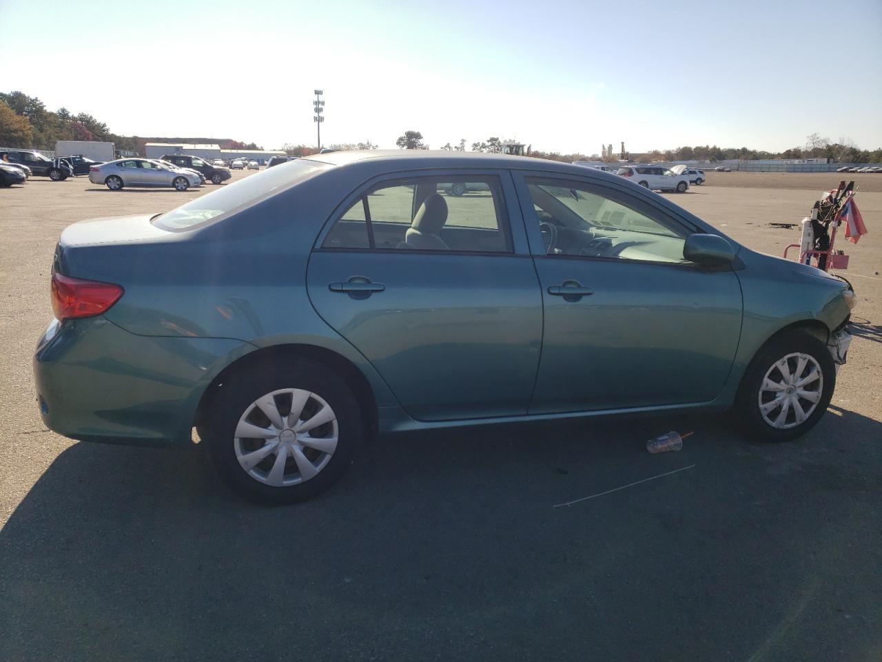 Image 3 of 2009 TOYOTA COROLLA BASE 2009 with VIN 2T1BU40E59C181180