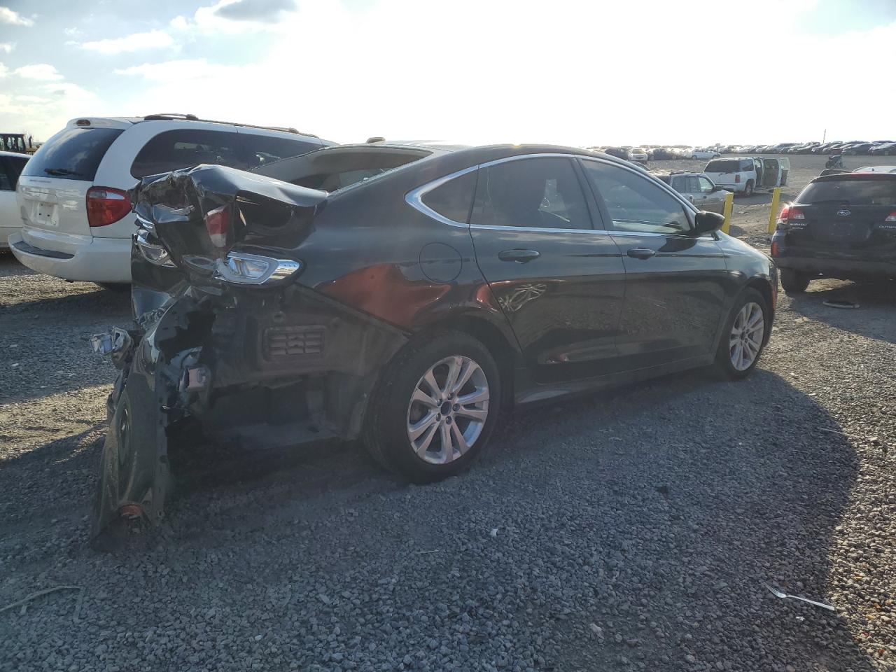 Image 3 of 2015 CHRYSLER 200 LIMITED 2015 with VIN 1C3CCCAB8FN745472