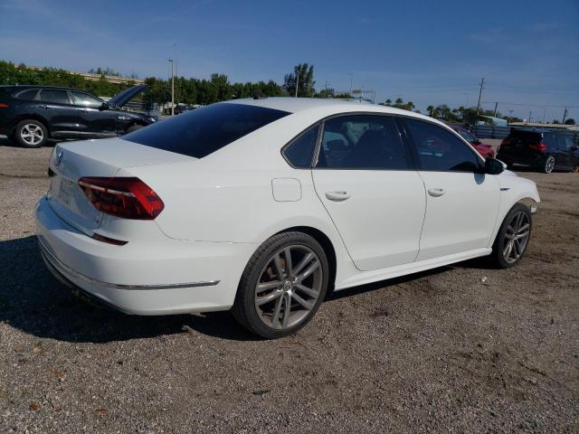 Image 3 of 2018 VOLKSWAGEN PASSAT S 2018 with VIN 1VWAA7A34JC052313
