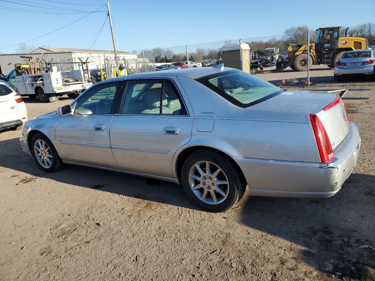 Изображение 2 2010 CADILLAC DTS LUXURY COLLECTION 2010 с VIN 1G6KD5EY7AU138494