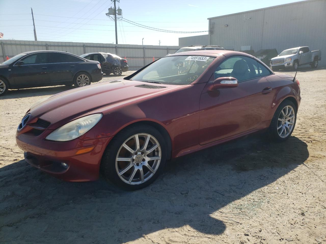 Image 1 of 2005 MERCEDES-BENZ SLK 350 2005 with VIN WDBWK56F15F048655