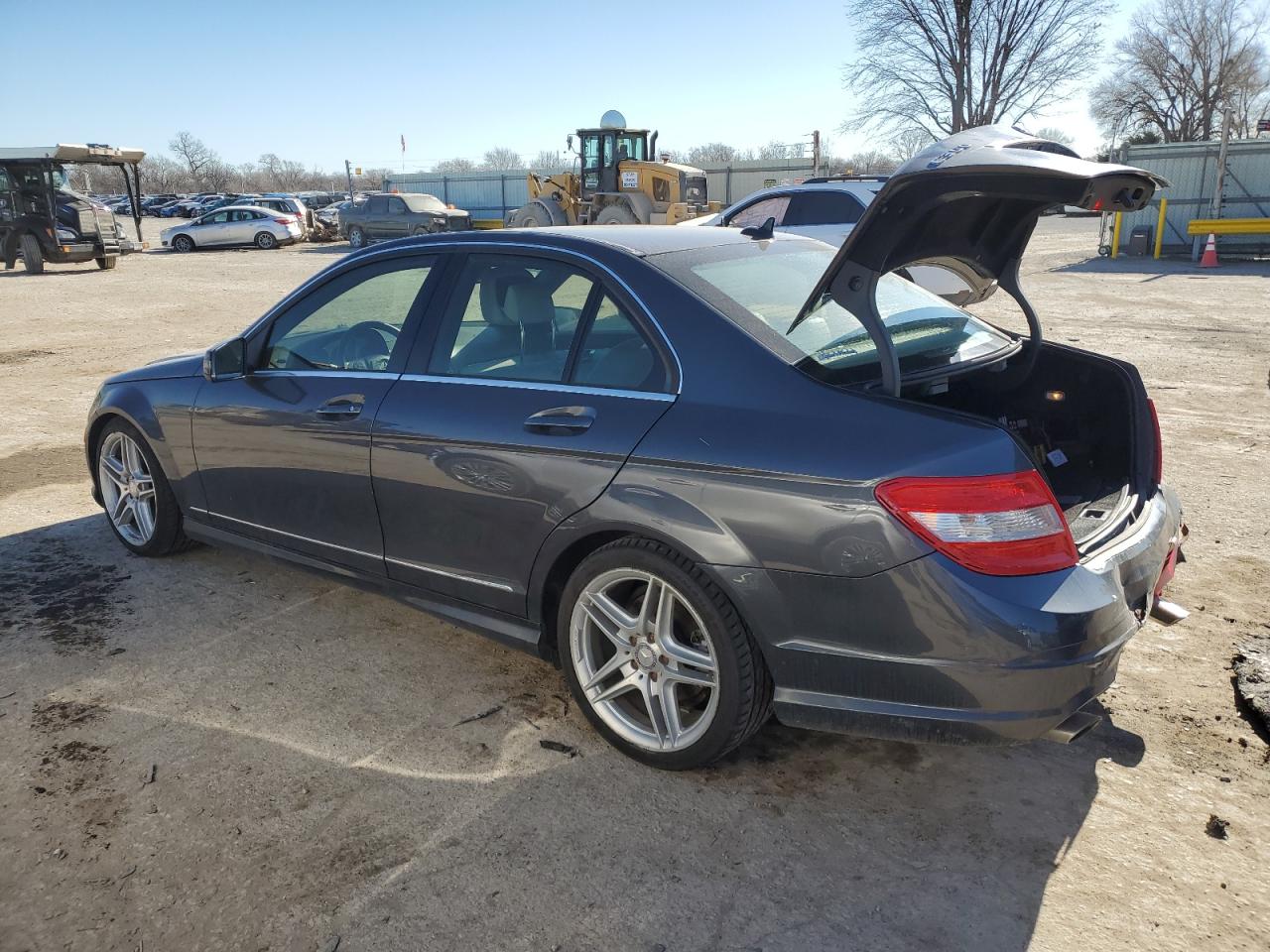 Изображение 2 2011 MERCEDES-BENZ C 300 4MATIC 2011 с VIN WDDGF8BB3BR136069