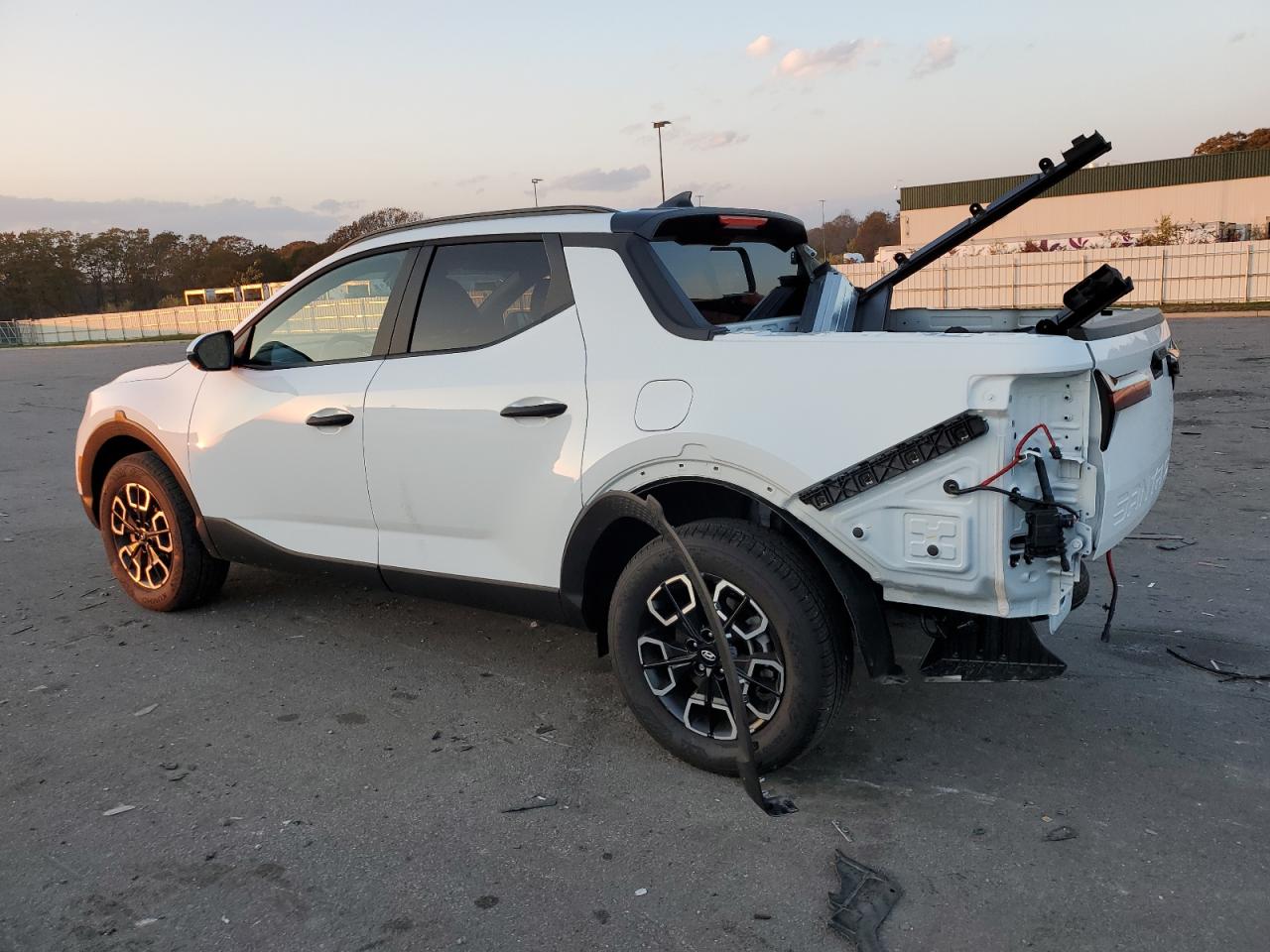 Obraz 2 z 2023 HYUNDAI SANTA CRUZ SEL 2023 z VIN 5NTJCDAE3PH075707