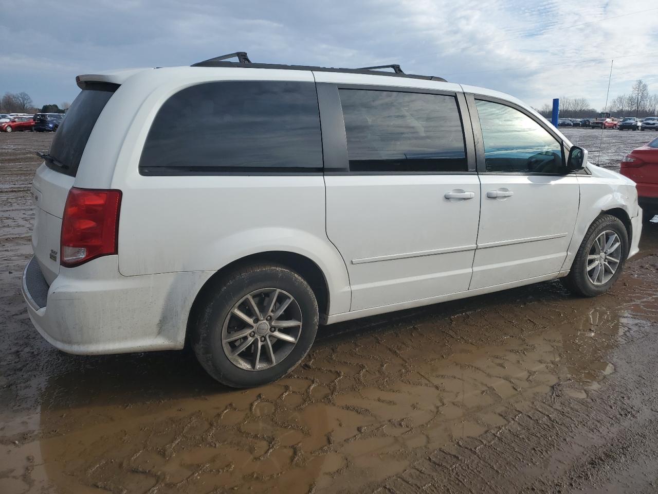 Image 3 of 2014 DODGE GRAND CARAVAN SXT 2014 with VIN 2C4RDGCG3ER155331