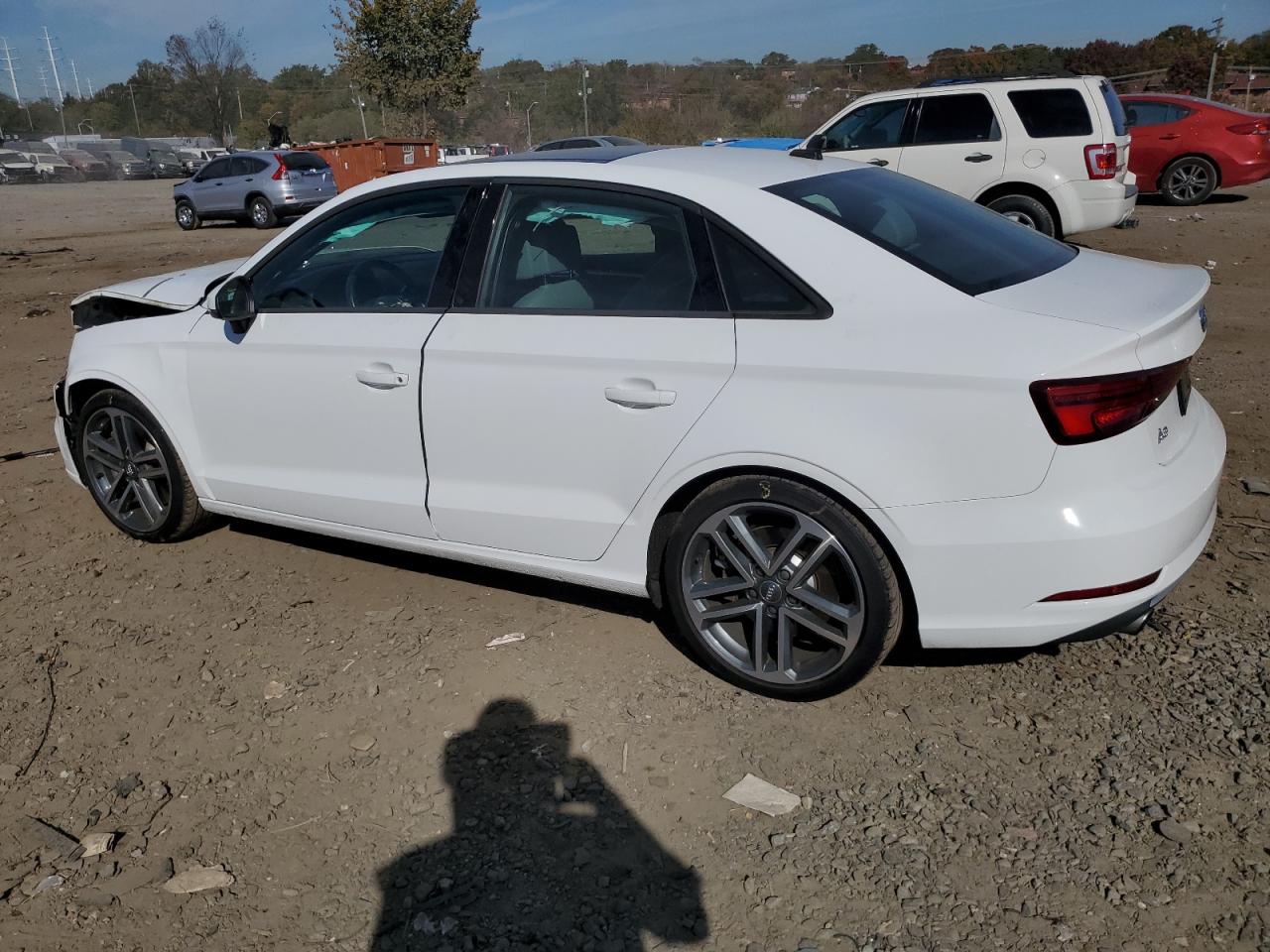 Image 2 of 2019 AUDI A3 PREMIUM 2019 with VIN WAUBEGFF0K1018393