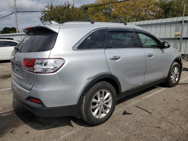 Obraz 3 z 2018 KIA SORENTO LX 2018 z VIN 5XYPGDA50JG419666