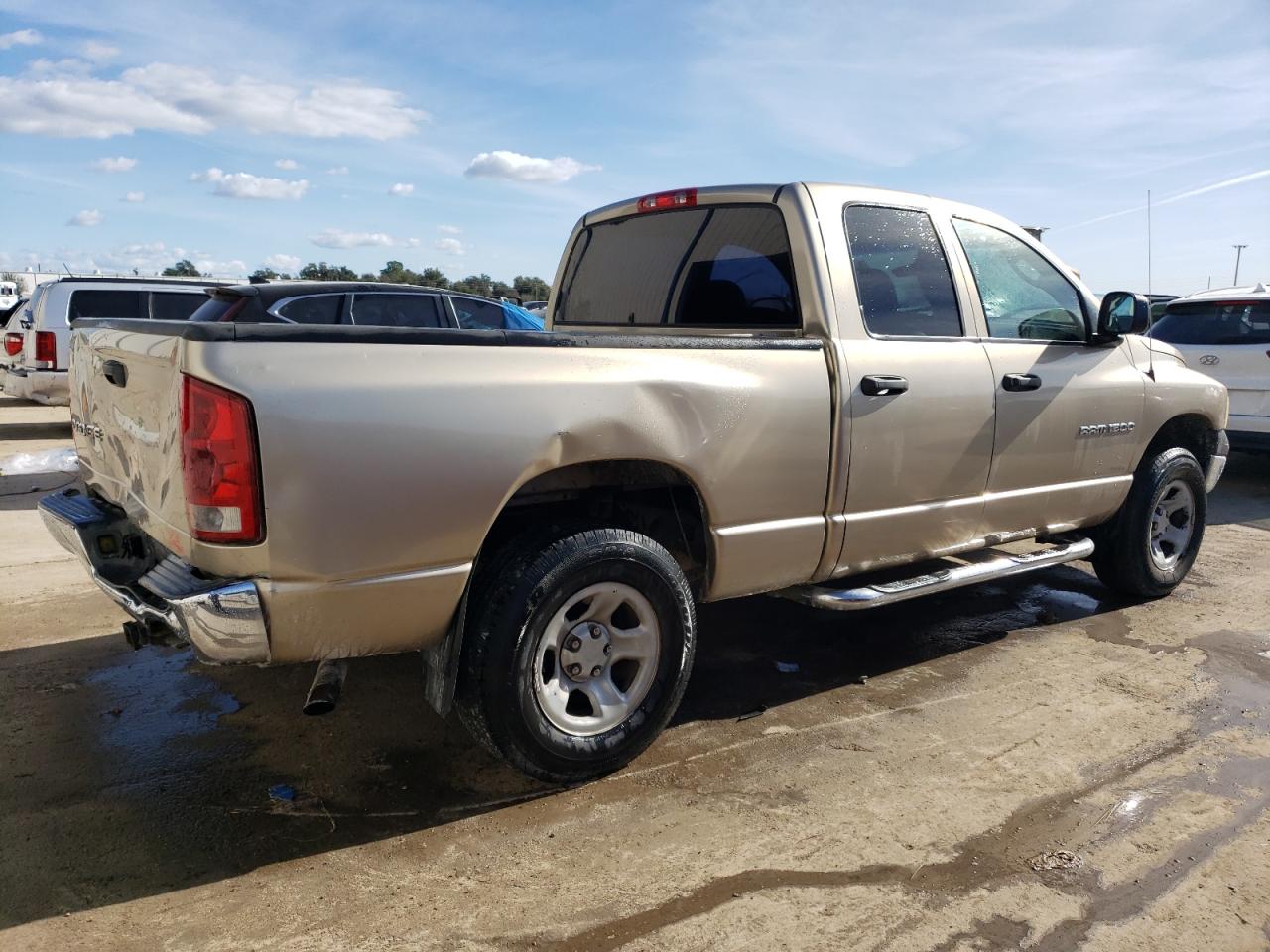 Obraz 3 z 2002 DODGE RAM 1500  2002 z VIN 3D7HA18N42G186278