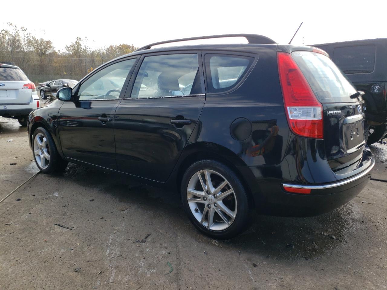 Image 2 of 2010 HYUNDAI ELANTRA TOURING GLS 2010 with VIN KMHDC8AE3AU077100