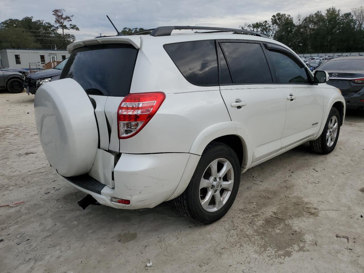 Изображение 3 2009 TOYOTA RAV4 LIMITED 2009 с VIN JTMZF31V095008939