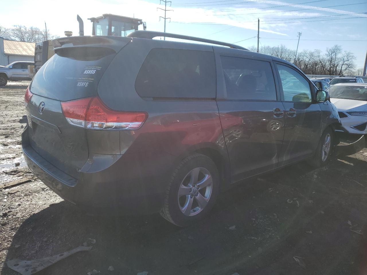 Изображение 3 2012 TOYOTA SIENNA LE 2012 с VIN 5TDKK3DC0CS219194