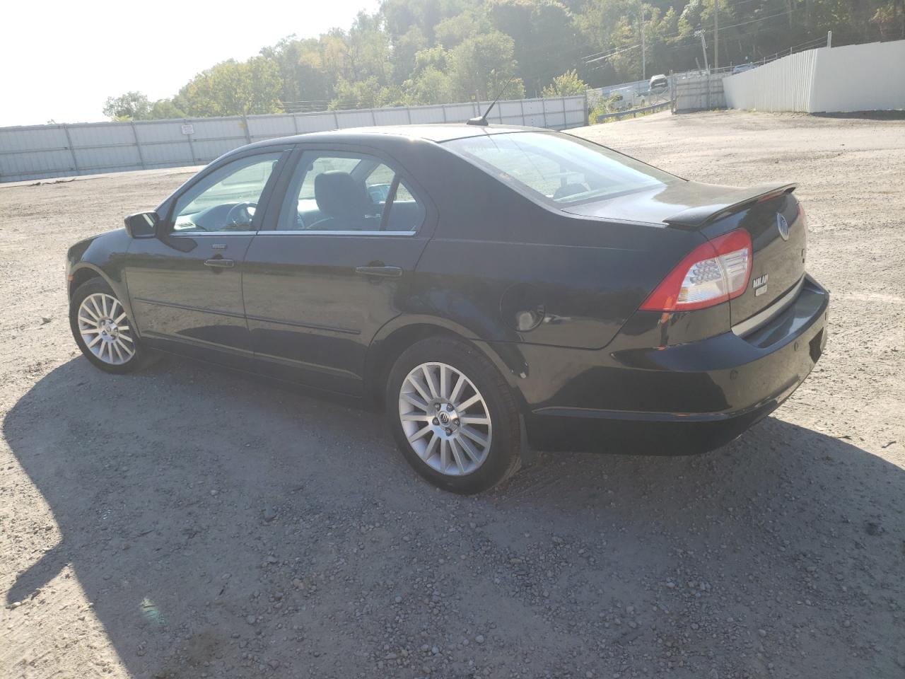 Image 2 of 2009 MERCURY MILAN PREMIER 2009 with VIN 3MEHM08179R600577