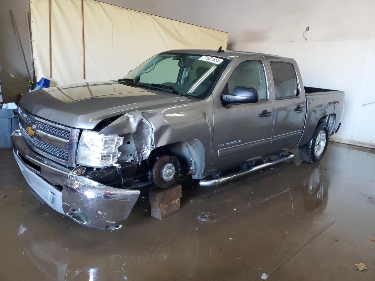 Image 1 of 2013 CHEVROLET SILVERADO K1500 LT 2013 with VIN 3GCPKSE76DG161979