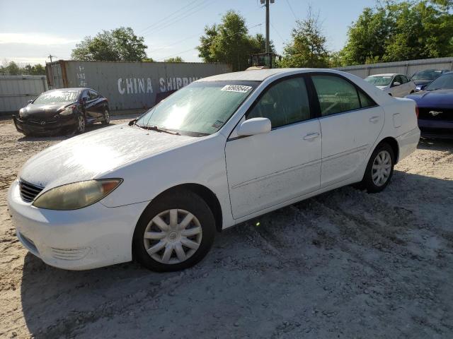 Image 1 of 2005 TOYOTA CAMRY LE 2005 with VIN 4T1BE32K15U008565