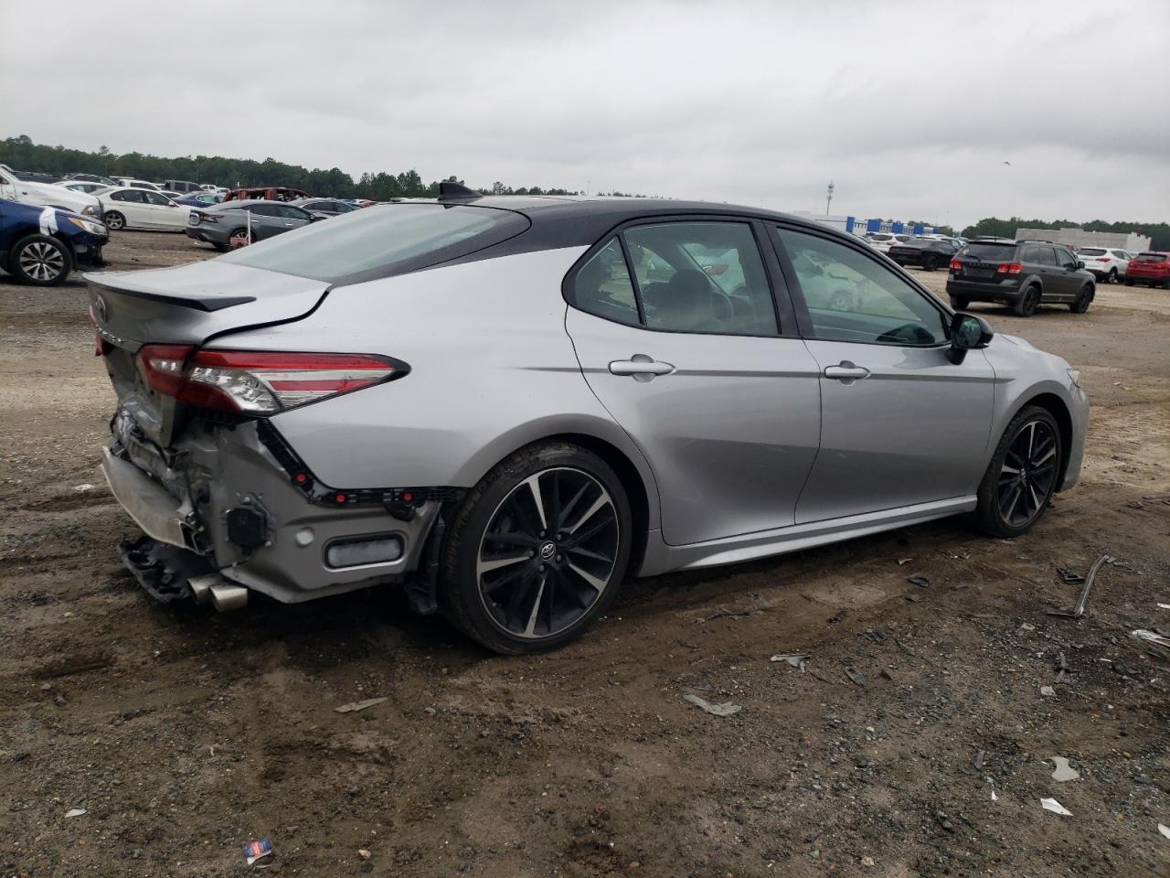 Obraz 3 z 2019 TOYOTA CAMRY XSE 2019 z VIN 4T1B61HK5KU195720