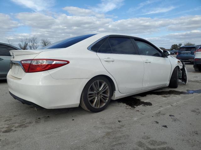Image 3 of 2016 TOYOTA CAMRY LE 2016 with VIN 4T1BF1FK5GU202921