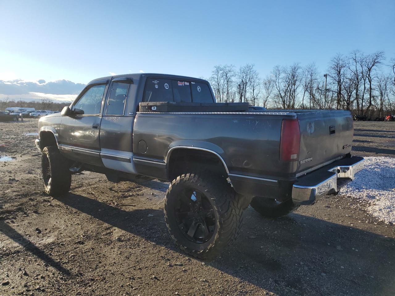 Image 2 of 1992 GMC SIERRA K2500 1992 with VIN 2GTFK29K7N1548917