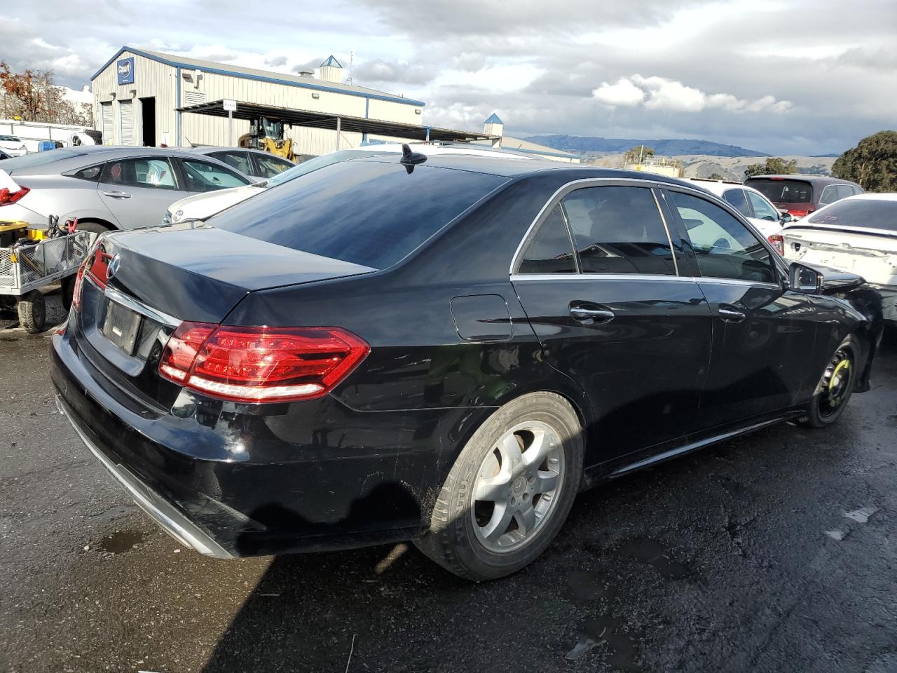 Obraz 3 z 2016 MERCEDES-BENZ E 350 2016 z VIN WDDHF5KB8GB252404