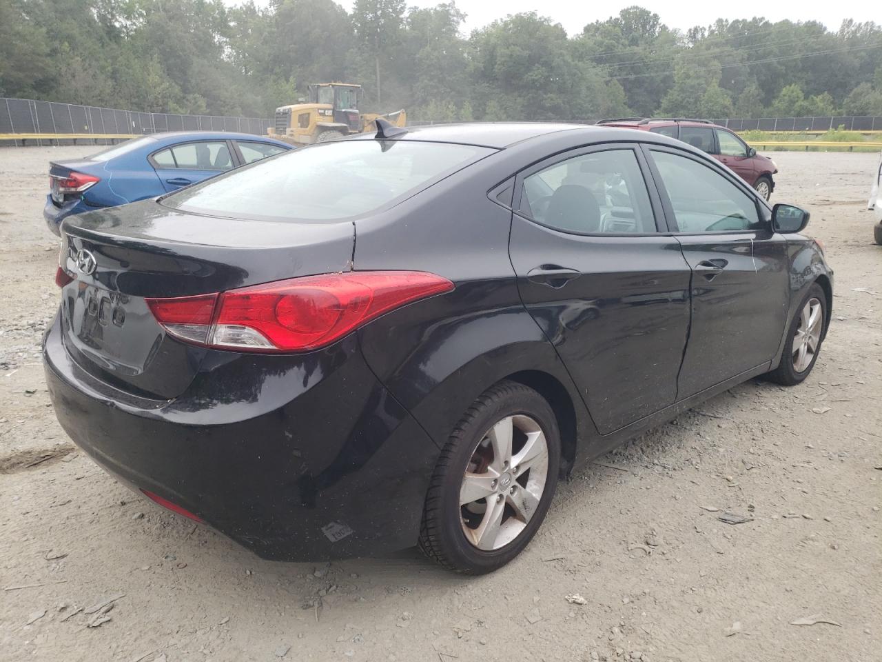Obraz 3 z 2013 HYUNDAI ELANTRA GLS 2013 z VIN 5NPDH4AEXDH327204