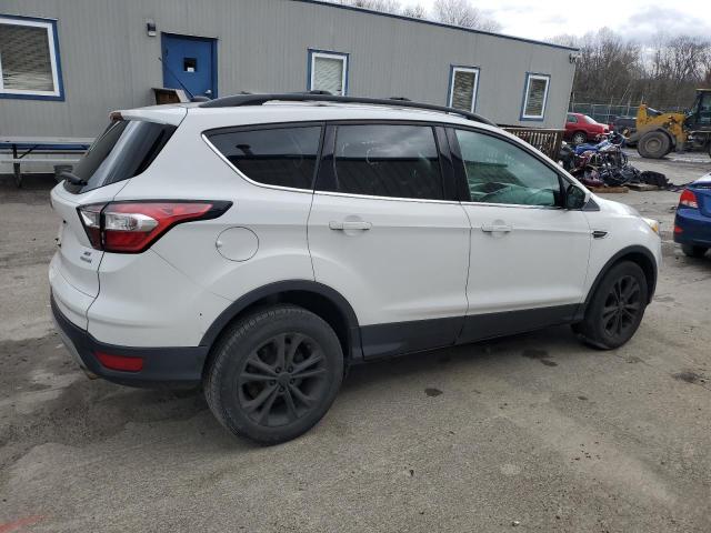 Image 3 of 2018 FORD ESCAPE SE 2018 with VIN 1FMCU0GD0JUB43076