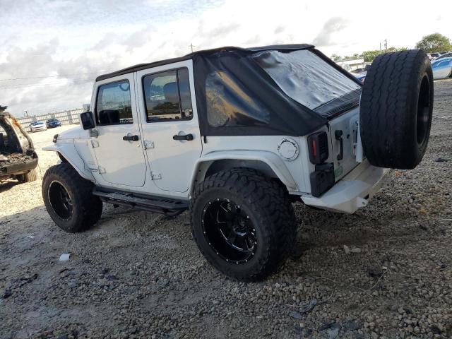 Obraz 2 z 2014 JEEP WRANGLER UNLIMITED SAHARA 2014 z VIN 1C4BJWEG3EL245508