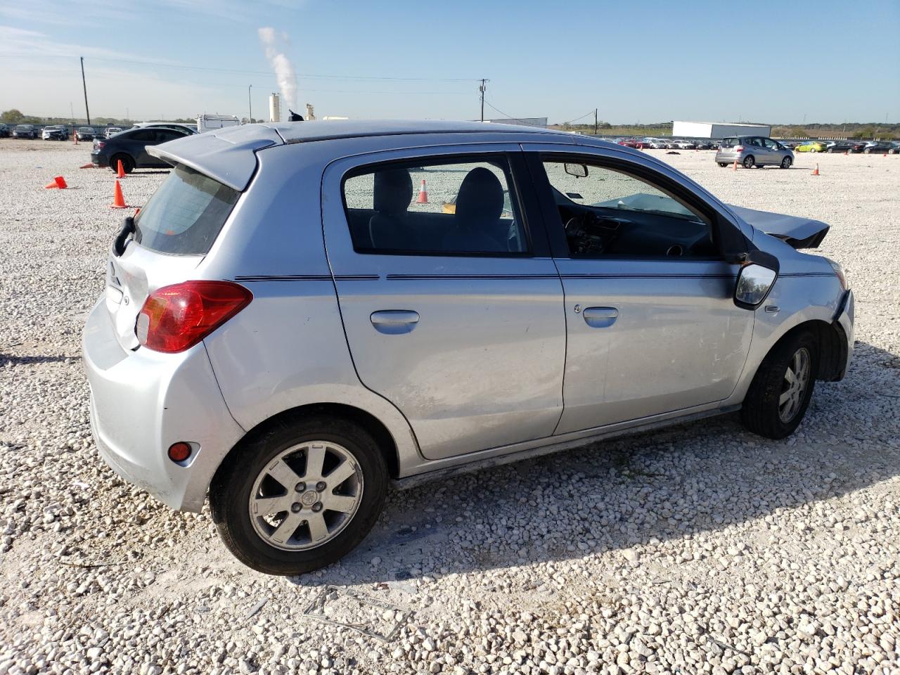 Obraz 3 z 2015 MITSUBISHI MIRAGE ES 2015 z VIN ML32A4HJ3FH007239