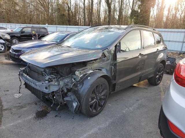 Изображение 1 2017 FORD ESCAPE TITANIUM 2017 с VIN 1FMCU0JD4HUC42003