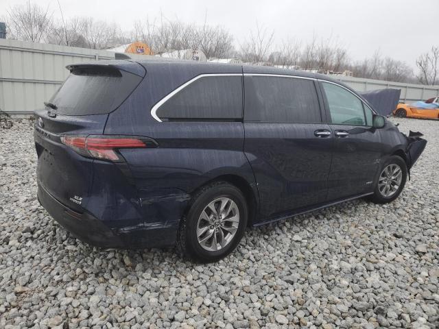 Image 3 of 2021 TOYOTA SIENNA XLE 2021 with VIN 5TDYRKEC0MS013874