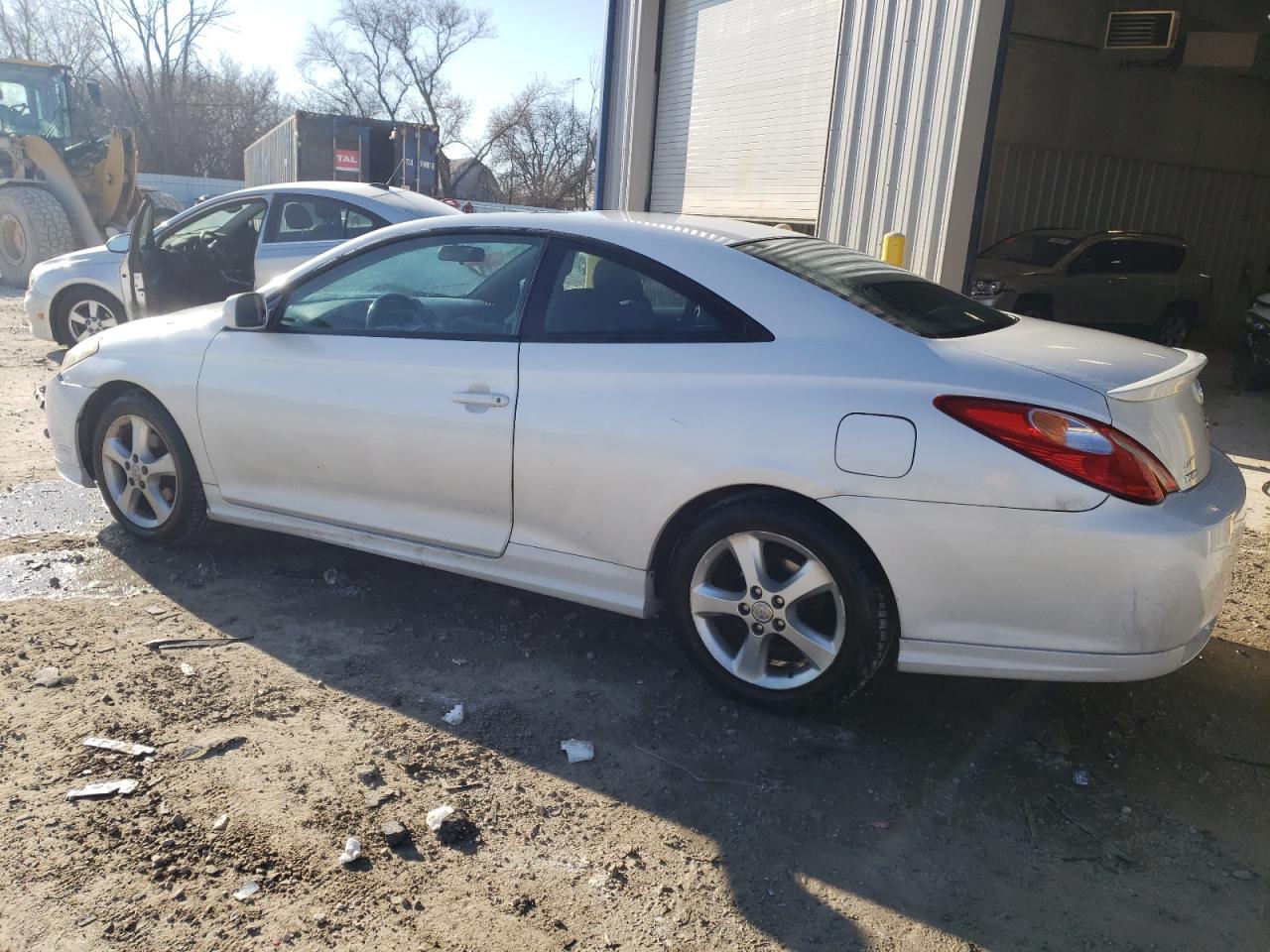 Изображение 2 2006 TOYOTA CAMRY SOLARA SE 2006 с VIN 4T1CA38PX6U077582