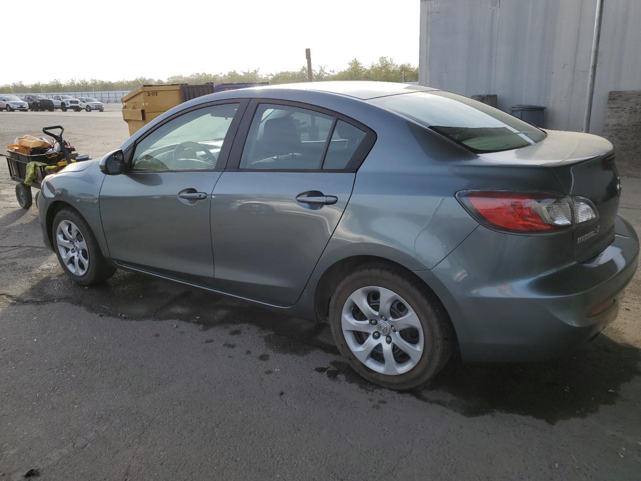 Obraz 2 z 2013 MAZDA 3 I 2013 z VIN JM1BL1UP2D1800358