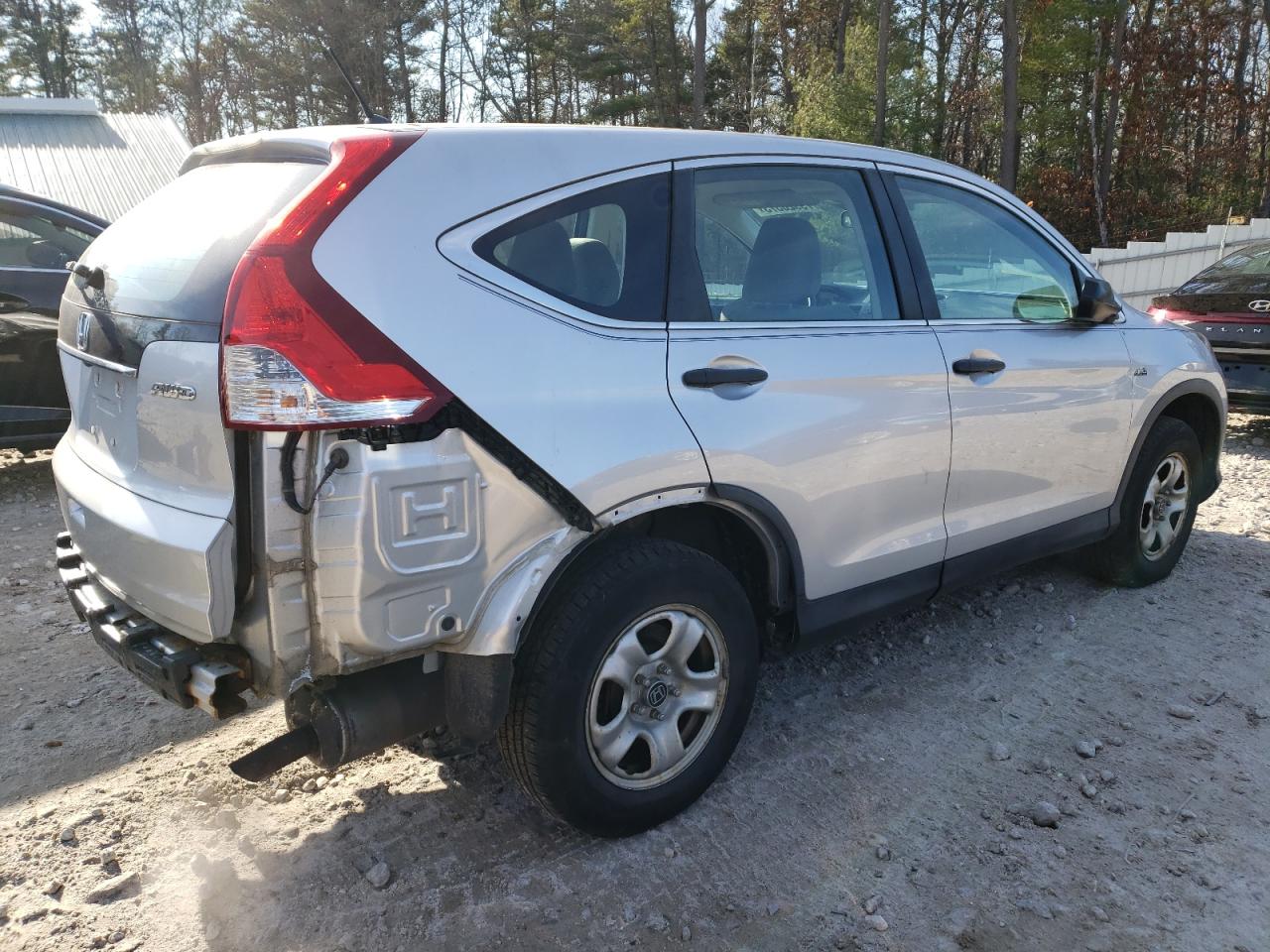 Image 3 of 2014 HONDA CR-V LX 2014 with VIN 2HKRM4H34EH702303