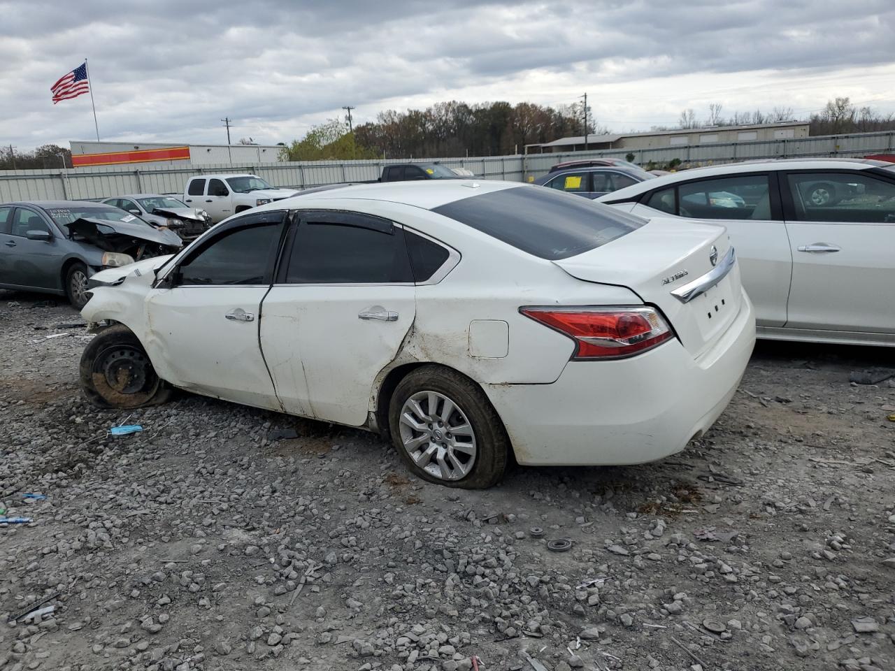 Obraz 2 z 2015 NISSAN ALTIMA 2.5 2015 z VIN 1N4AL3AP3FC433298