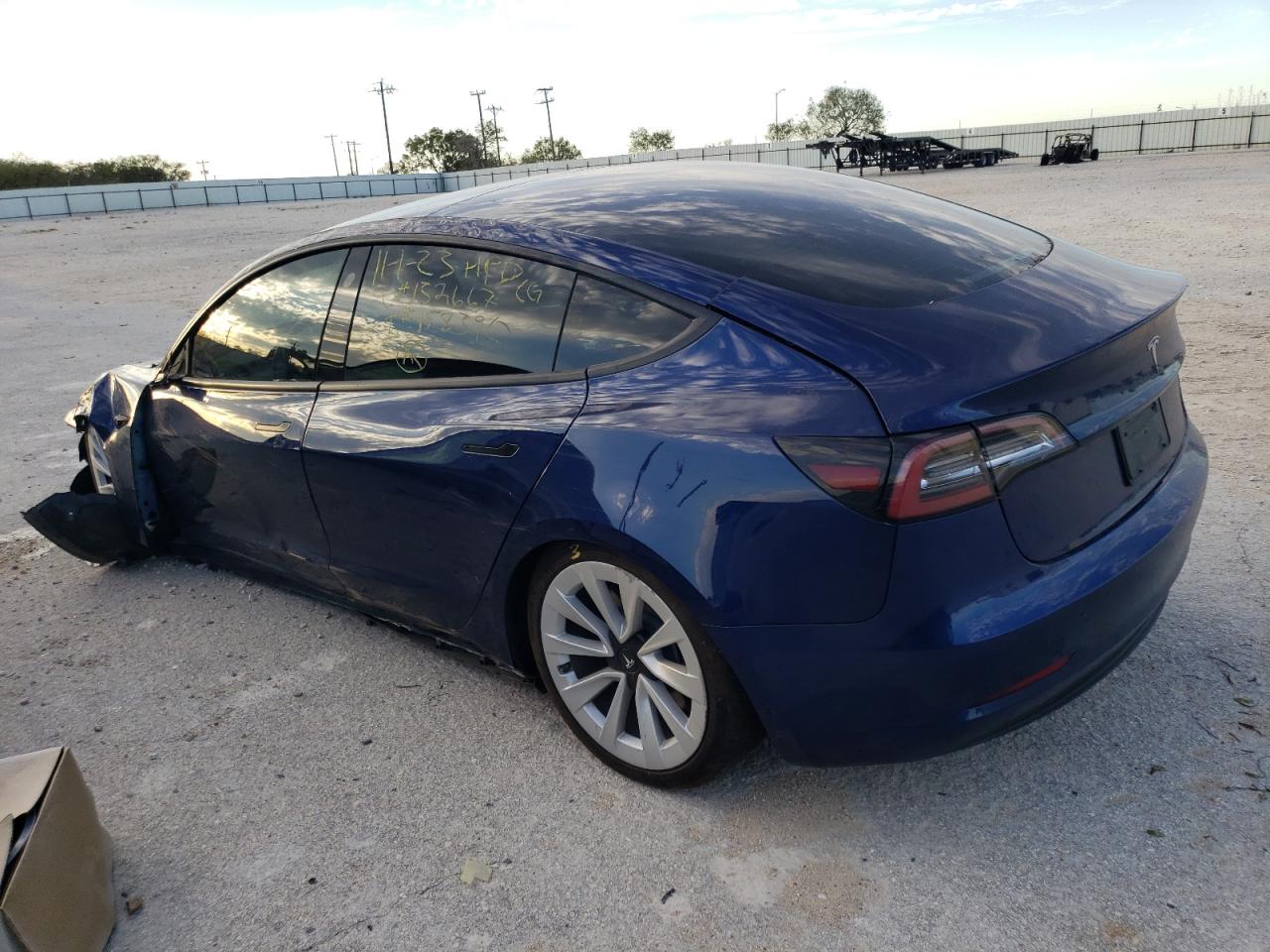 Изображение 2 2021 TESLA MODEL 3  2021 с VIN 5YJ3E1EA7MF059978