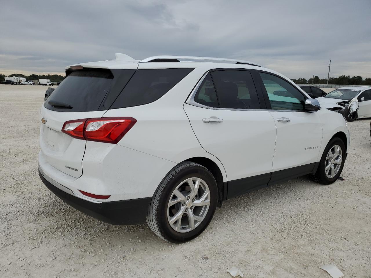 Изображение 3 2021 CHEVROLET EQUINOX PREMIER 2021 с VIN 3GNAXNEV8MS145780