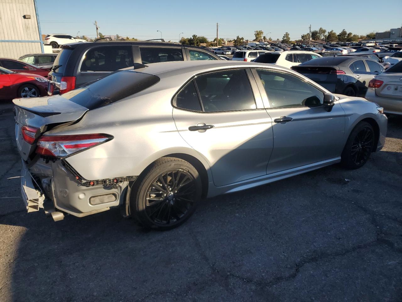 Изображение 3 2020 TOYOTA CAMRY SE 2020 с VIN 4T1G11AKXLU356465