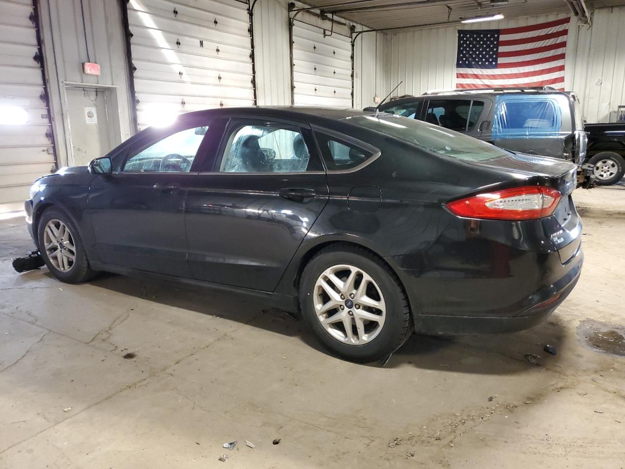 Image 2 of 2015 FORD FUSION SE 2015 with VIN 3FA6P0H72FR236400