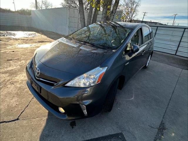 Obraz 2 z 2013 TOYOTA PRIUS V  2013 z VIN JTDZN3EU2D3203370