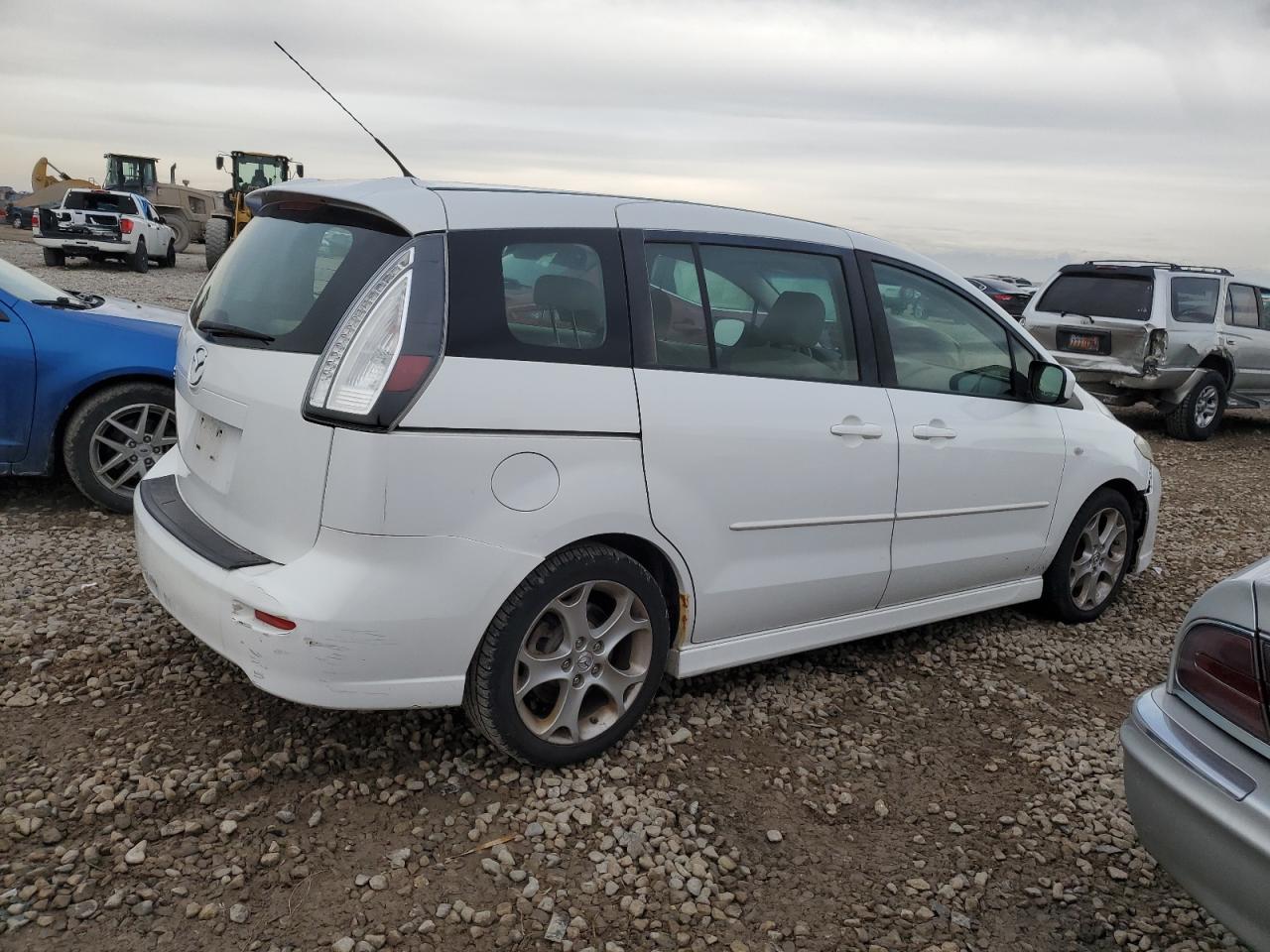 Obraz 3 z 2008 MAZDA 5  2008 z VIN JM1CR293180304087