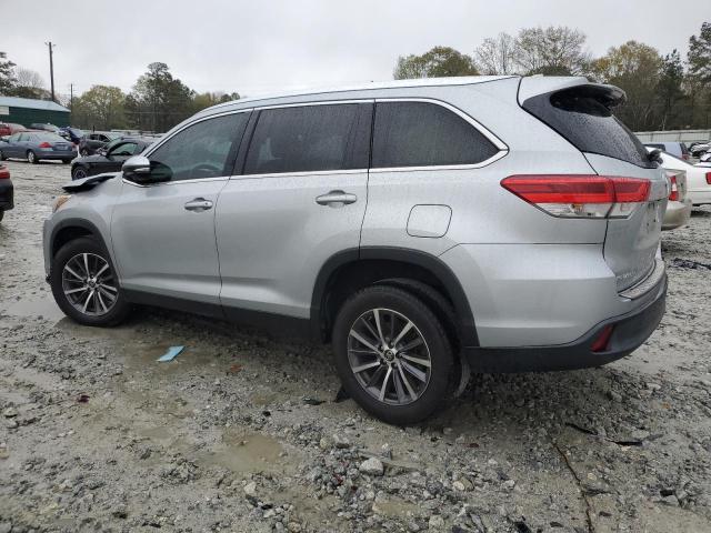 Изображение 2 2019 TOYOTA HIGHLANDER SE 2019 с VIN 5TDKZRFH7KS559108