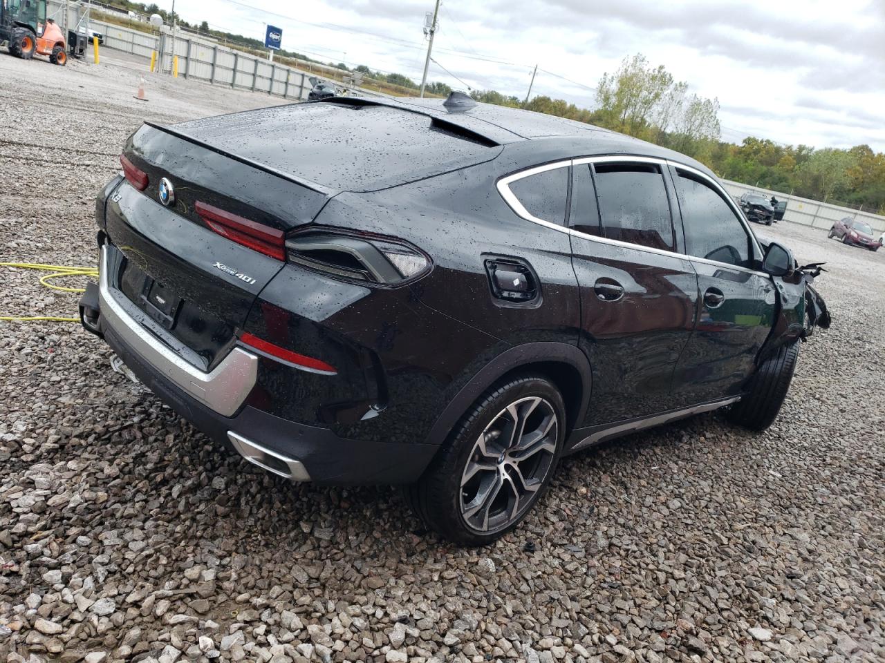 Image 3 of 2023 BMW X6 XDRIVE40I 2023 with VIN 5UXCY6C00P9N83260