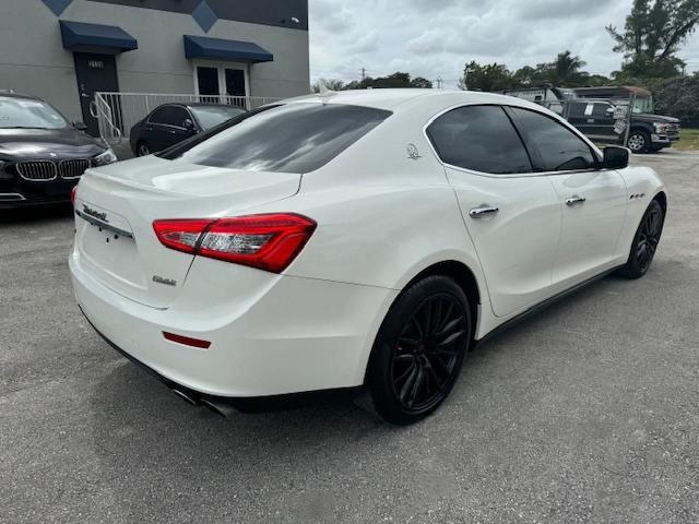 Obraz 3 z 2016 MASERATI GHIBLI  2016 z VIN ZAM57XSA5G1181032