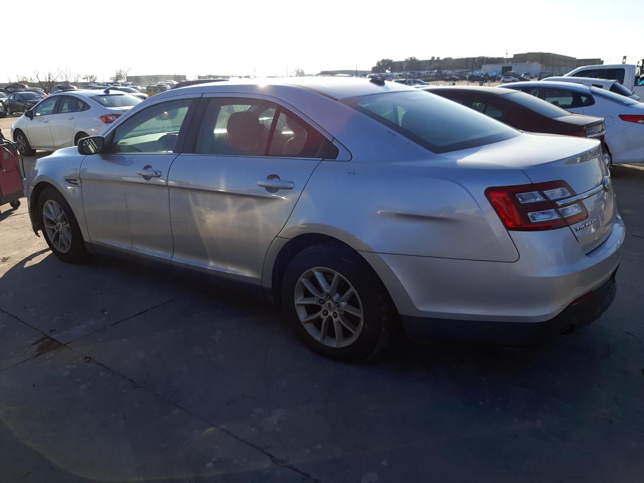 Image 2 of 2013 FORD TAURUS SE 2013 with VIN 1FAHP2D92DG182001