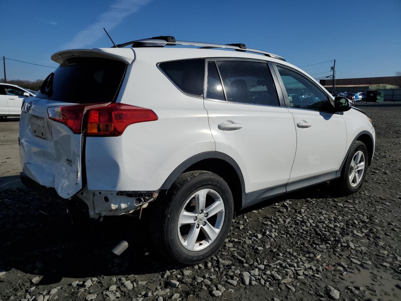 Изображение 3 2013 TOYOTA RAV4 XLE 2013 с VIN JTMRFREV8D5007656