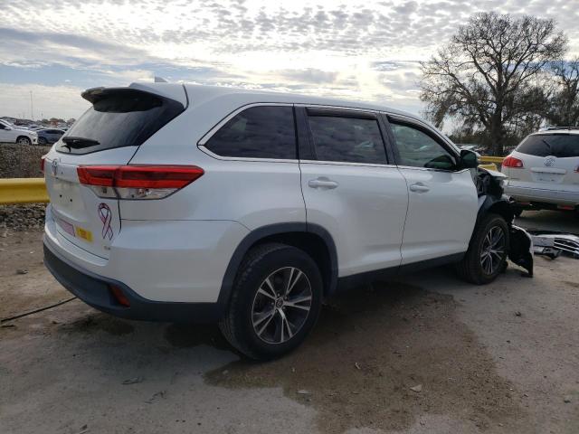 Image 3 of 2019 TOYOTA HIGHLANDER LE 2019 with VIN 5TDZZRFH7KS328501