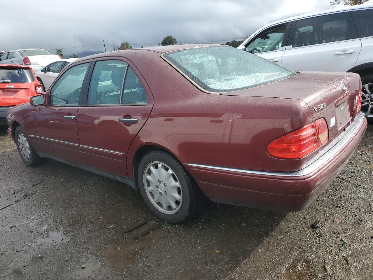 Изображение 2 1999 MERCEDES-BENZ E 320 1999 с VIN WDBJF65HXXA845073