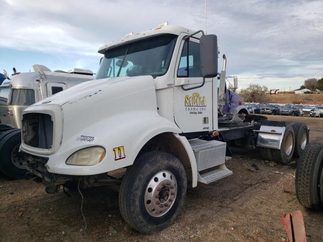 Image 2 of 2007 FREIGHTLINER COLUMBIA 112 2007 with VIN 1FUJF0DE57PX25919