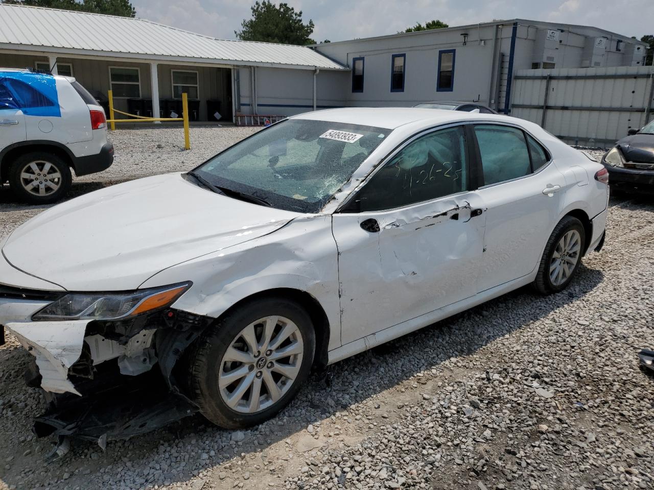 Изображение 1 2019 TOYOTA CAMRY L 2019 с VIN 4T1B11HK8KU743644
