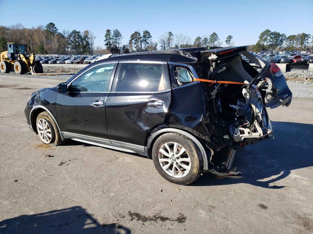 Image 2 of 2017 NISSAN ROGUE S 2017 with VIN KNMAT2MT3HP611557