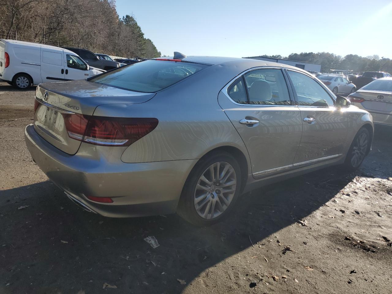 Изображение 3 2017 LEXUS LS 460 2017 с VIN JTHBL5EF3H5144892