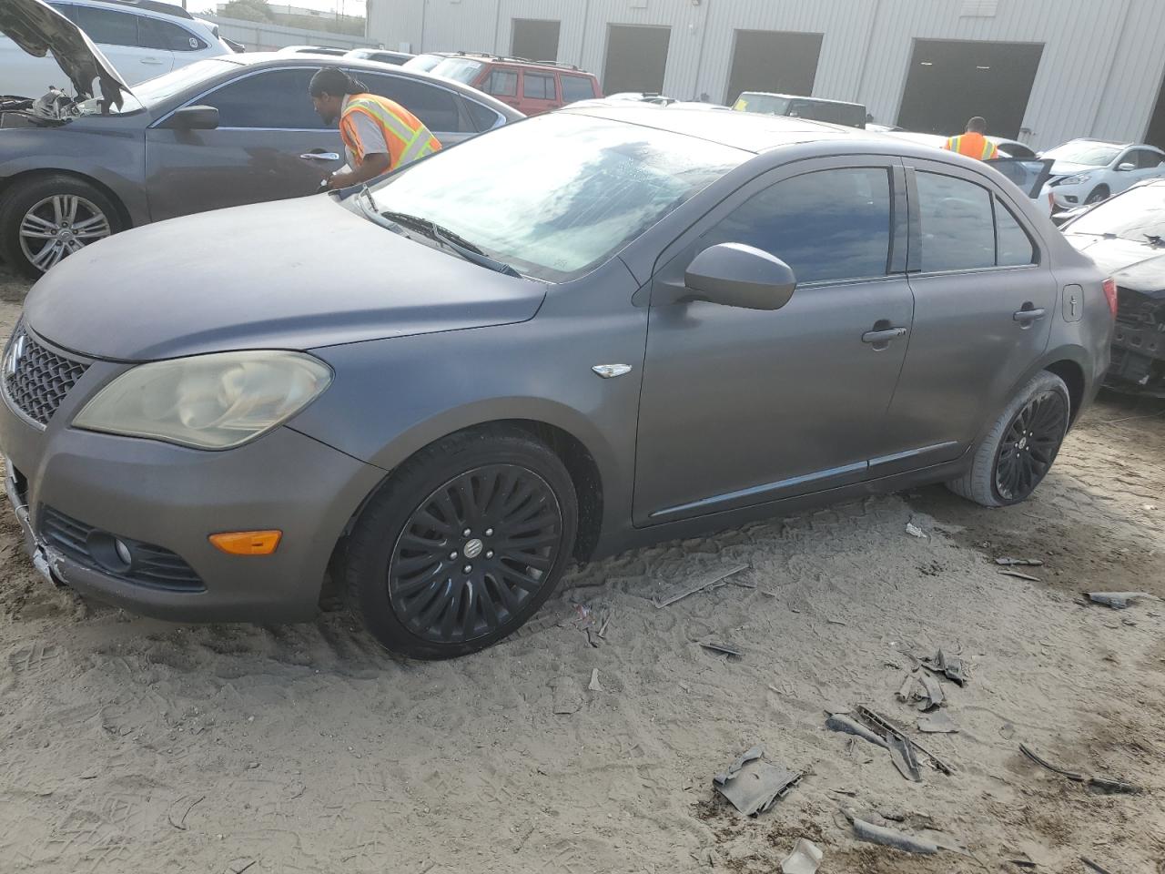 Image 1 of 2010 SUZUKI KIZASHI SLS 2010 with VIN JS2RE9A73A6100042